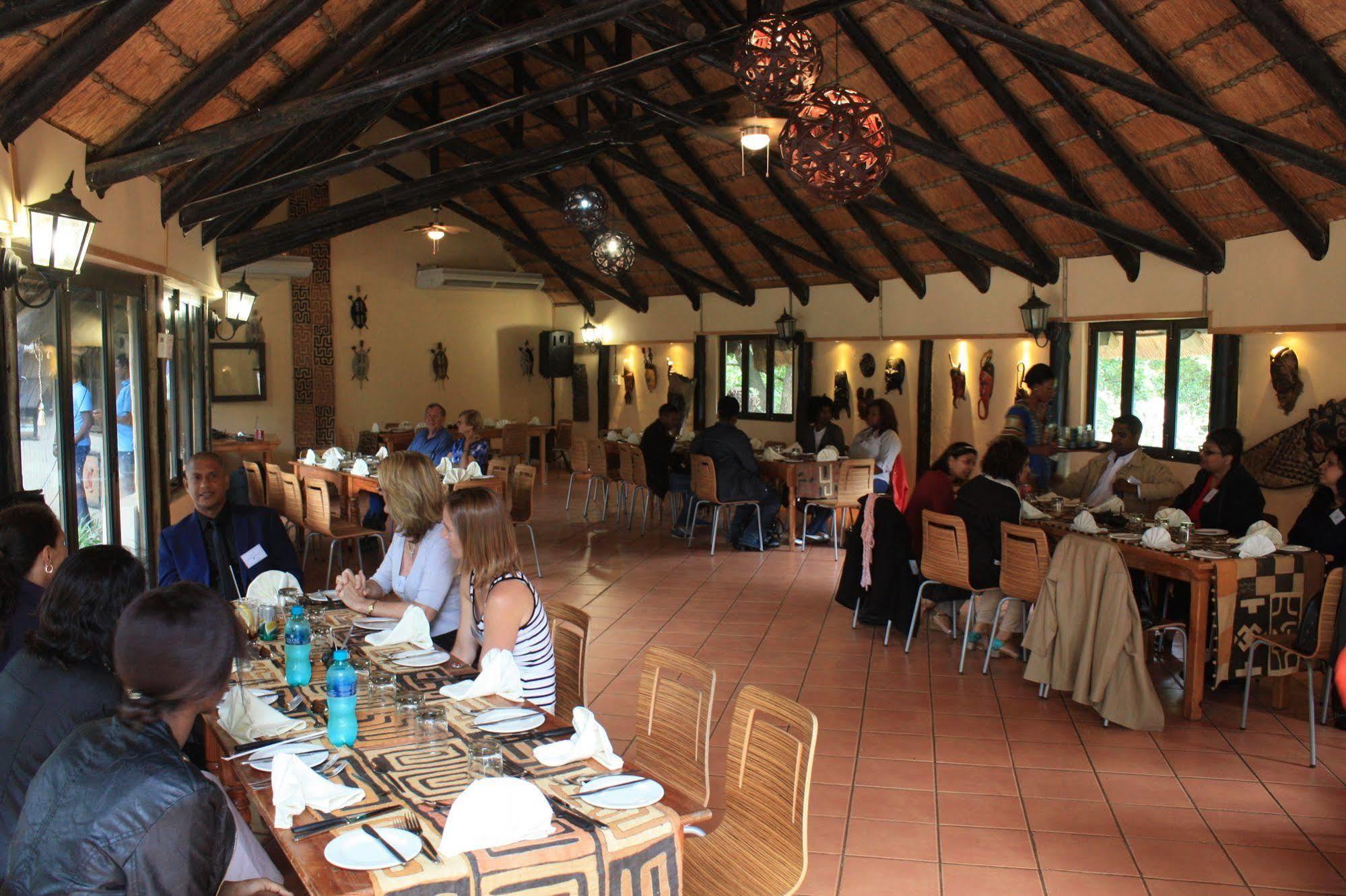 Gooderson Dumazulu Lodge Hluhluwe Exteriör bild