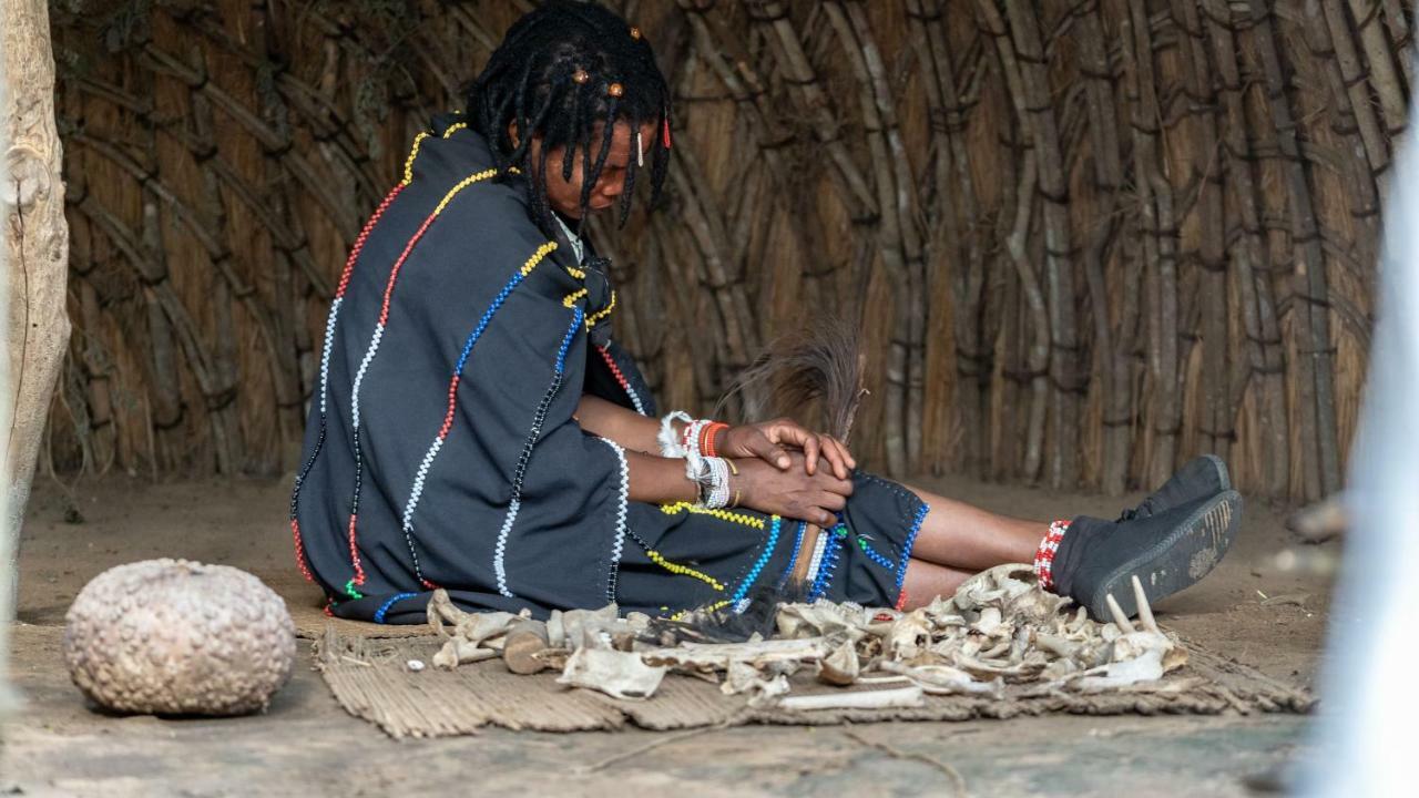 Gooderson Dumazulu Lodge Hluhluwe Exteriör bild