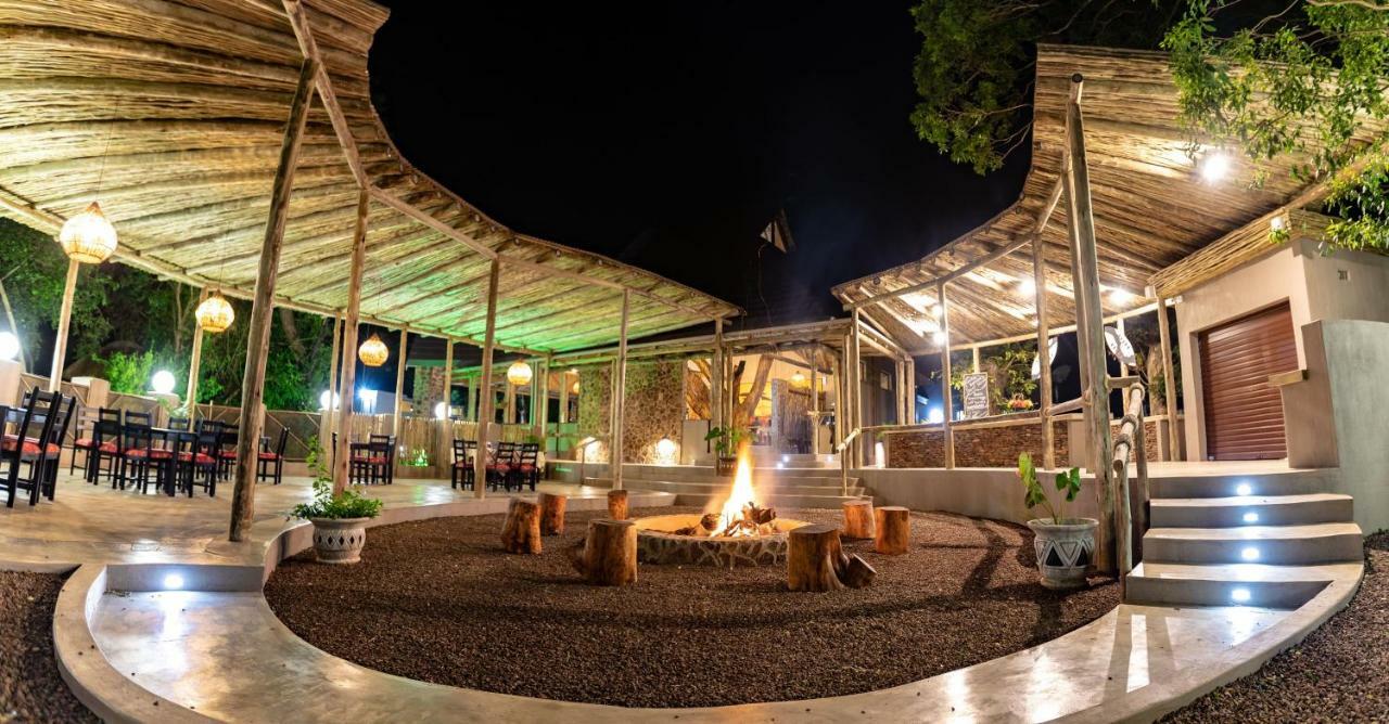 Gooderson Dumazulu Lodge Hluhluwe Exteriör bild