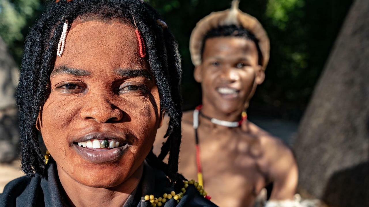 Gooderson Dumazulu Lodge Hluhluwe Exteriör bild