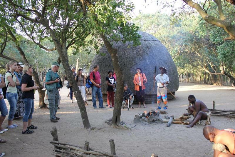 Gooderson Dumazulu Lodge Hluhluwe Exteriör bild